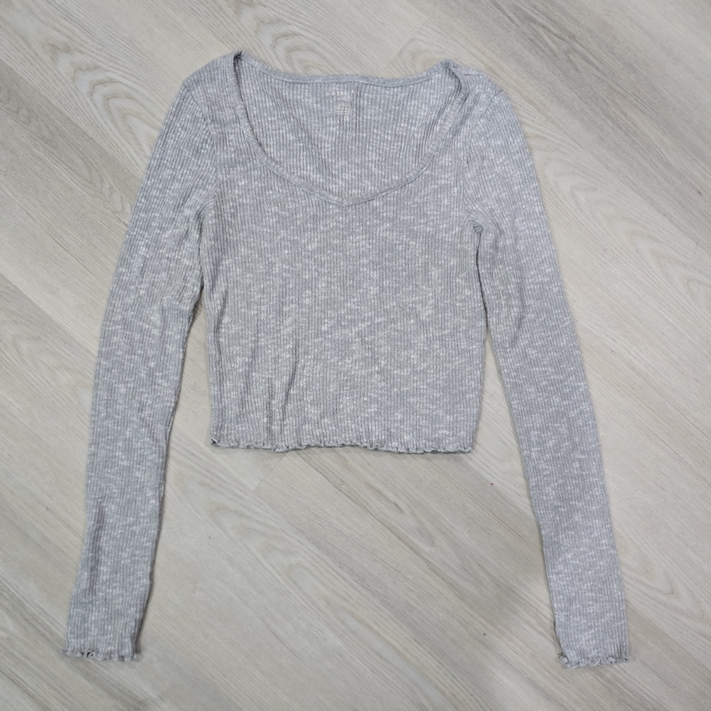American Eagle Whoa So Soft Cropped Scoop Vneck Sweater Size NWOT